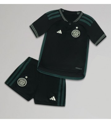 Celtic Replika Babytøj Udebanesæt Børn 2023-24 Kortærmet (+ Korte bukser)